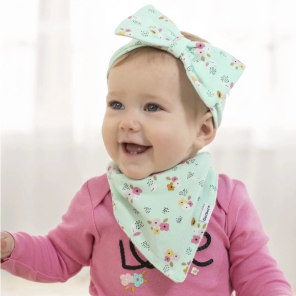 Other - Newborn Baby Set of SIX Three Hair Bows Three Bandana Bibs Pastel Rainbow Pink